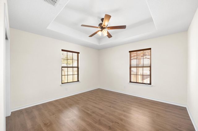 20217 Engelmann LN, Manor, TX 78653