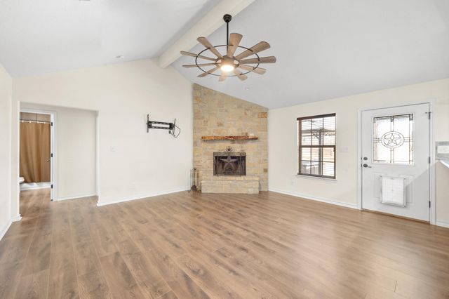 20217 Engelmann LN, Manor, TX 78653