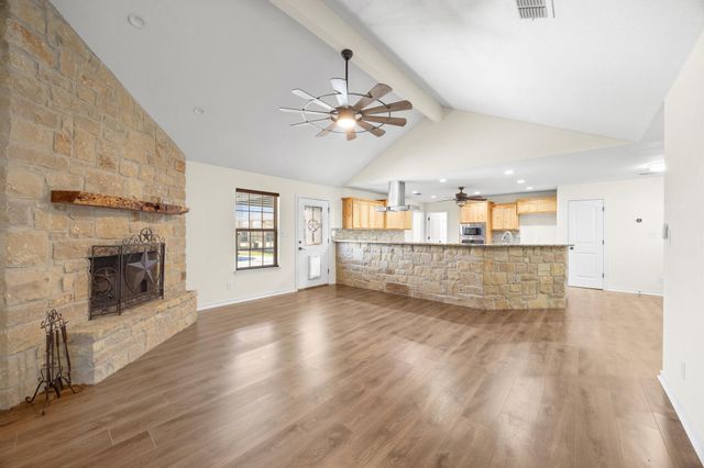 20217 Engelmann LN, Manor, TX 78653