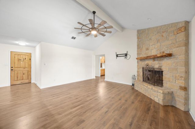 20217 Engelmann LN, Manor, TX 78653