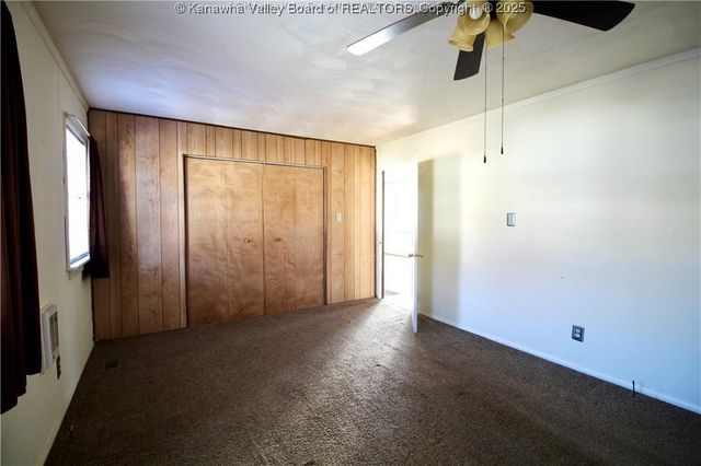 1008 Dupont Avenue, Nitro, WV 25143