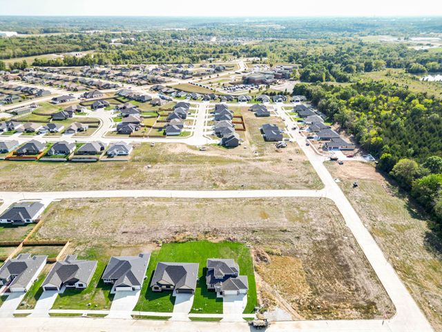 3408 JAGGED LEAF DR, Columbia, MO 65202