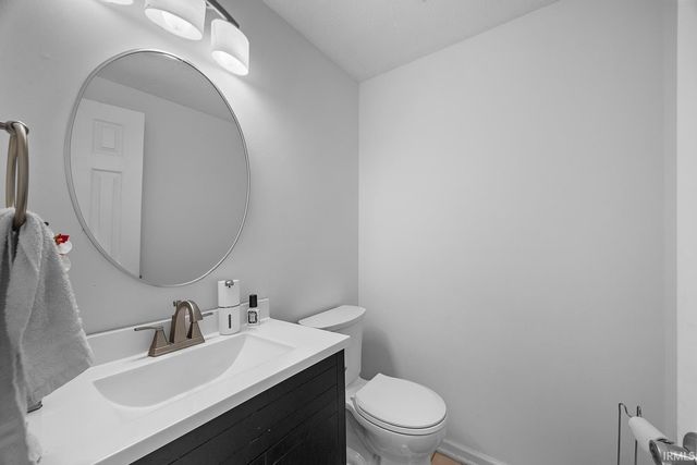 1803 Foxmoor Lane, Lafayette, IN 47905