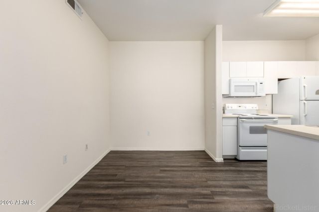 3302 N 7TH Street 210, Phoenix, AZ 85014