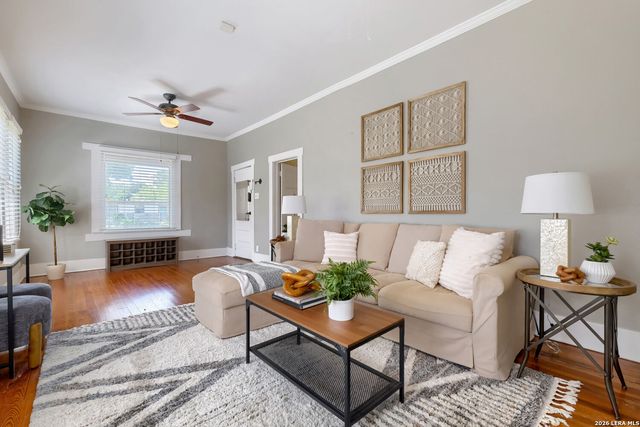 608 E MISTLETOE AVE, San Antonio, TX 78212