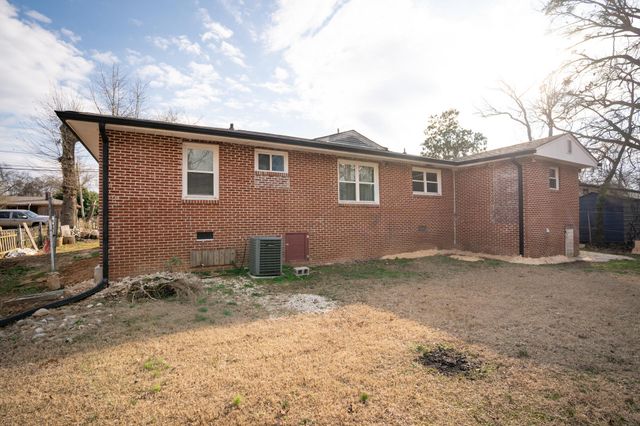 911 Altamaha Street, Chattanooga, TN 37412