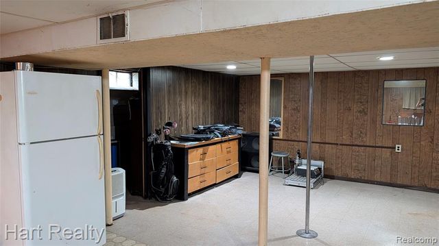 590 E Borland Road, Imlay City, MI 48444