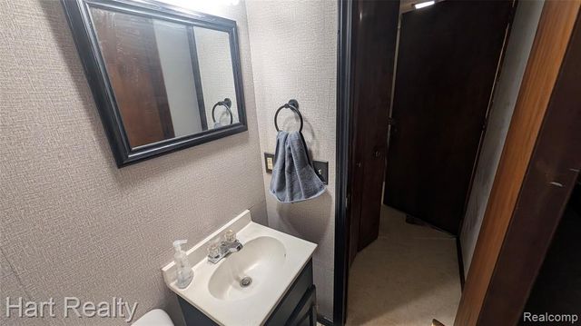 590 E Borland Road, Imlay City, MI 48444