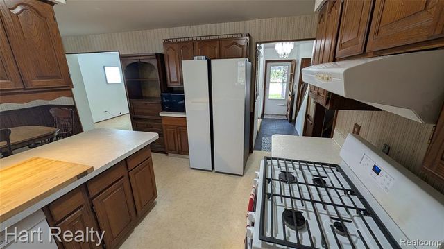 590 E Borland Road, Imlay City, MI 48444