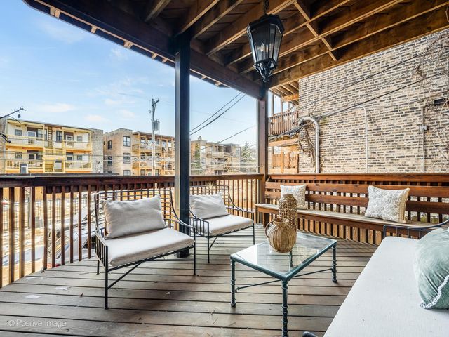 4451 N Beacon Street 1, Chicago, IL 60640