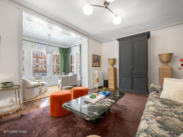 4451 N Beacon Street 1, Chicago, IL 60640