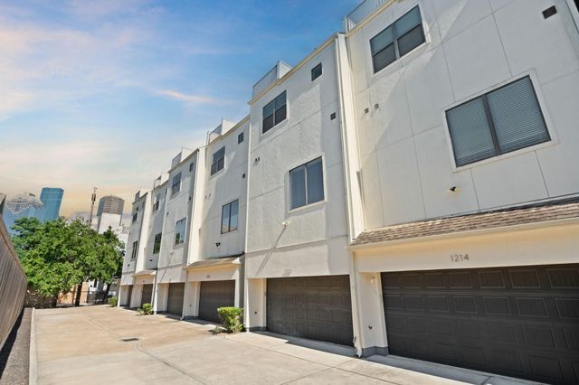1212 W Dallas Street, Houston, TX 77019