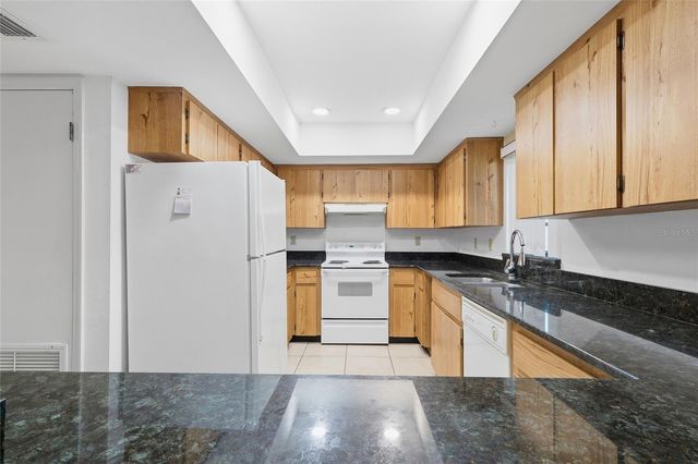 2401 GULL COURT 202L, Clearwater, FL 33762