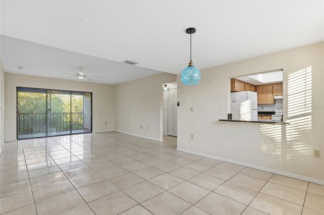 2401 GULL COURT 202L, Clearwater, FL 33762