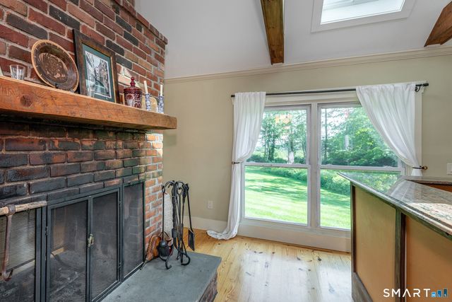31 Bethwood Lane, Woodbury, CT 06798