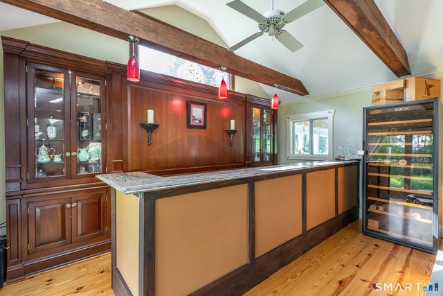 31 Bethwood Lane, Woodbury, CT 06798