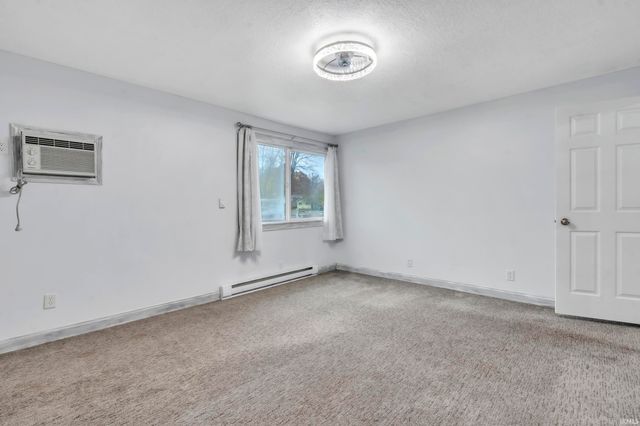 885 W 590 S Road, Wolcottville, IN 46795