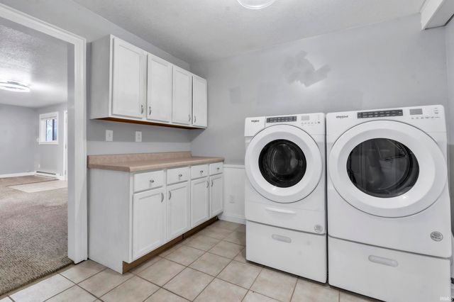 885 W 590 S Road, Wolcottville, IN 46795