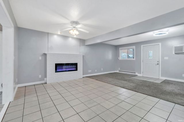 885 W 590 S Road, Wolcottville, IN 46795