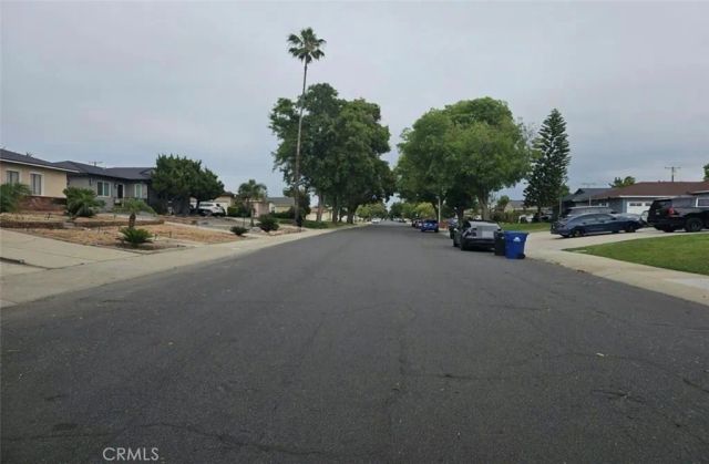 832 Flora, Ontario, CA 91762