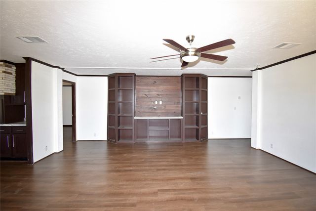 2200 Fm 2822, Rochelle, TX 76872