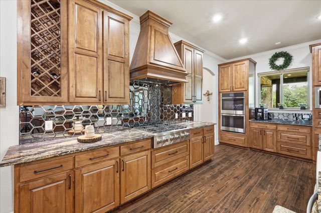 321 Arborview Drive, Weatherford, TX 76088