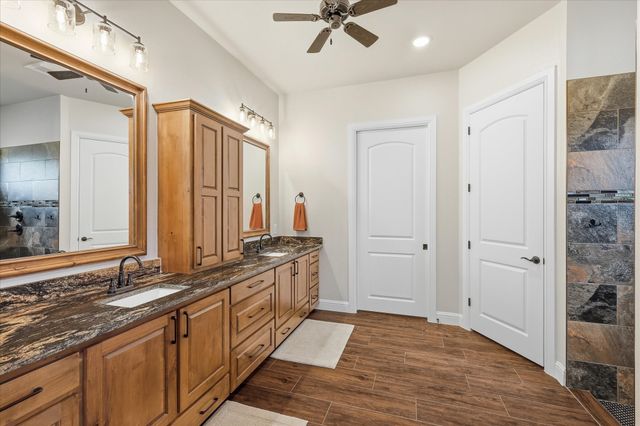 321 Arborview Drive, Weatherford, TX 76088