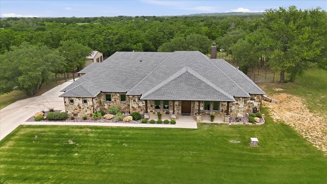 321 Arborview Drive, Weatherford, TX 76088