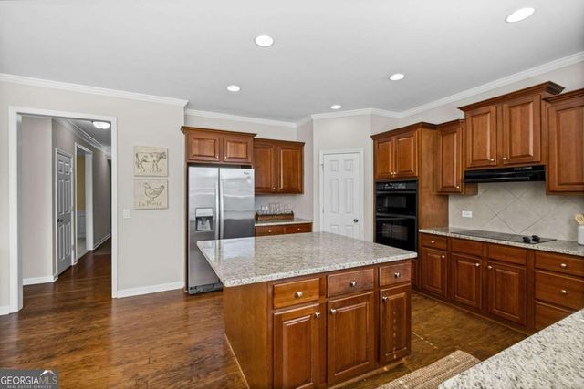 906 Laurelwood Court, Canton, GA 30115