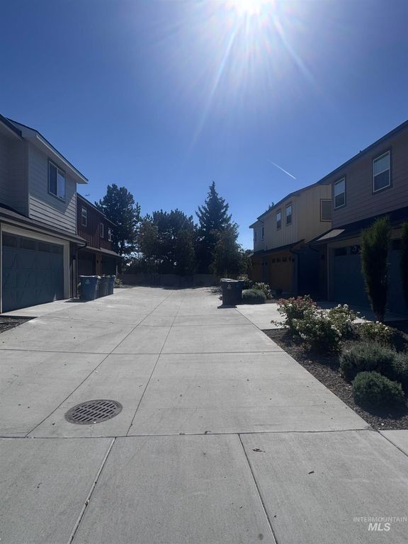 12271 W Irving St, Boise, ID 83713 photo 3