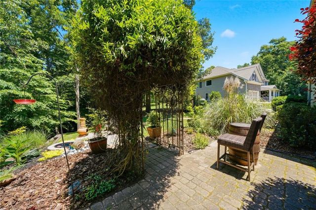 214 Montana Way, Canton, GA 30114