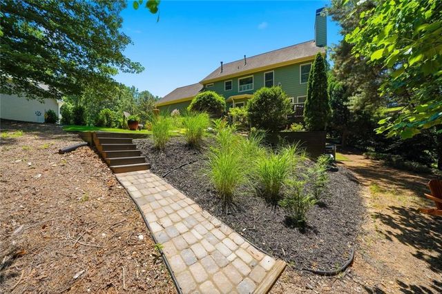 214 Montana Way, Canton, GA 30114