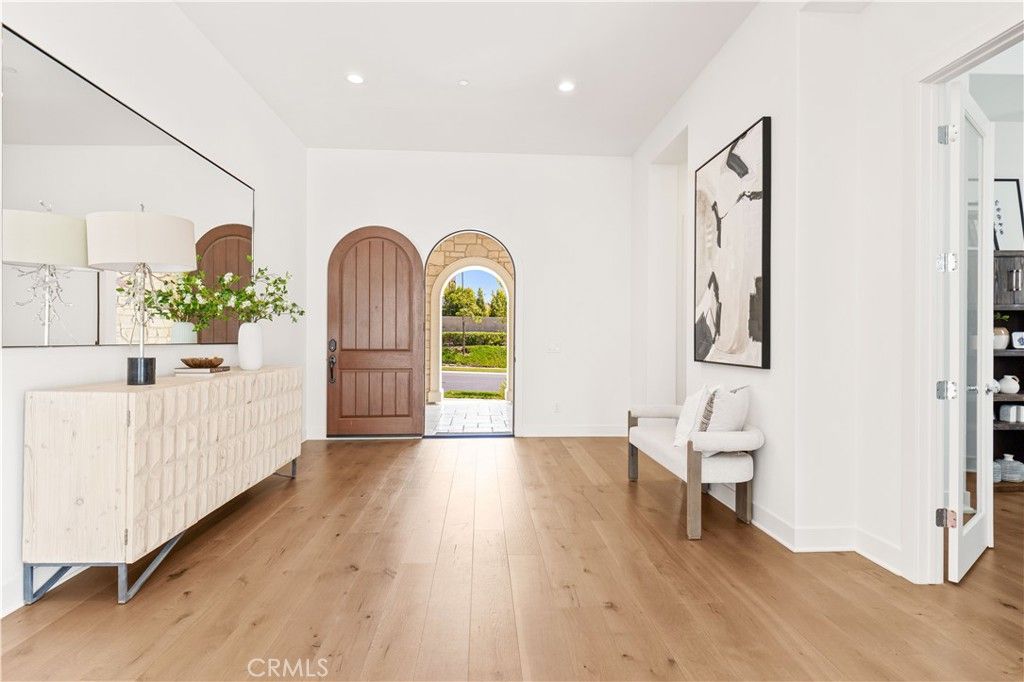 Image 10 of property listing at 84 Eider Run, Irvine, CA 92618