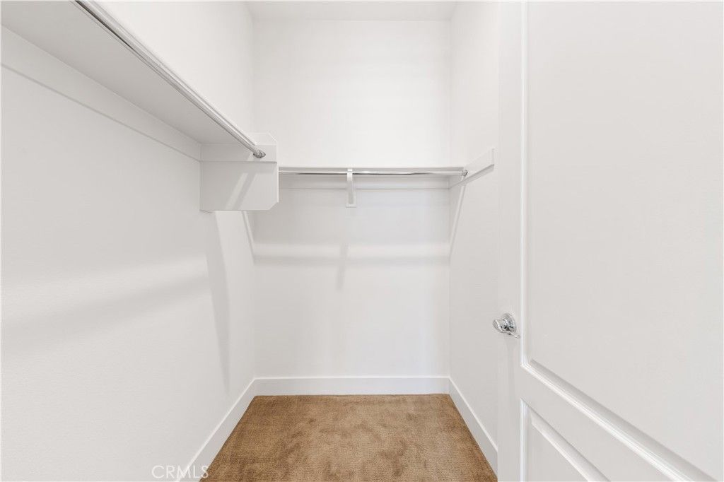 Image 14 of property listing at 84 Eider Run, Irvine, CA 92618