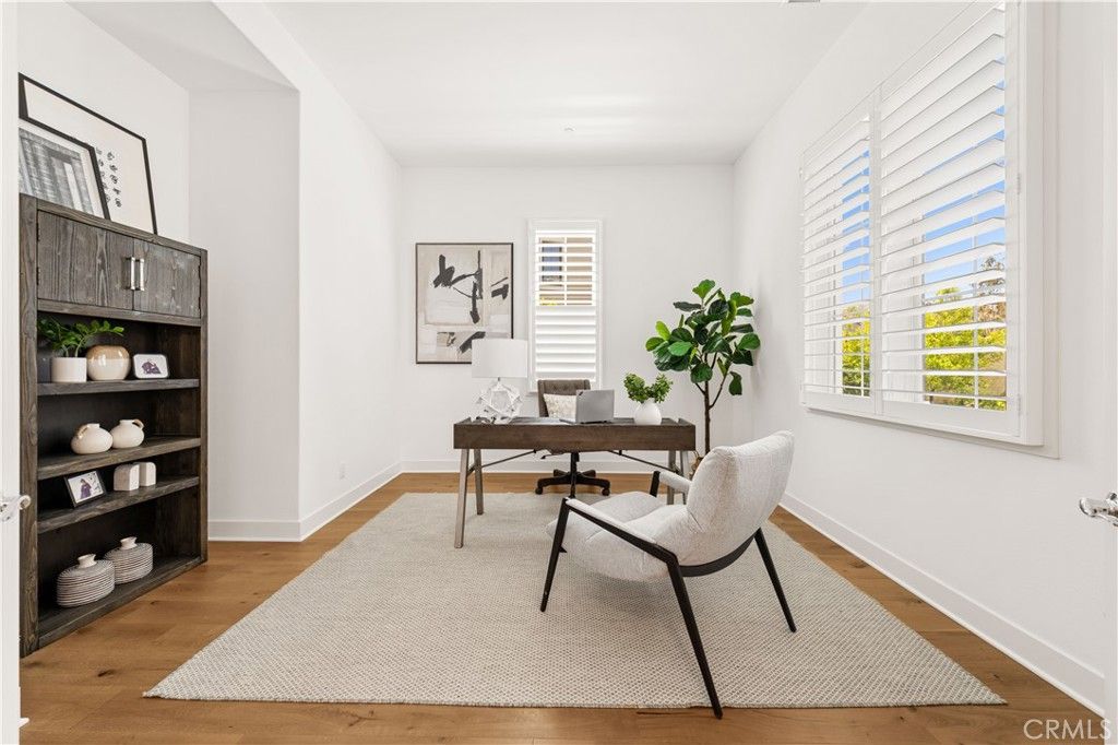 Image 15 of property listing at 84 Eider Run, Irvine, CA 92618