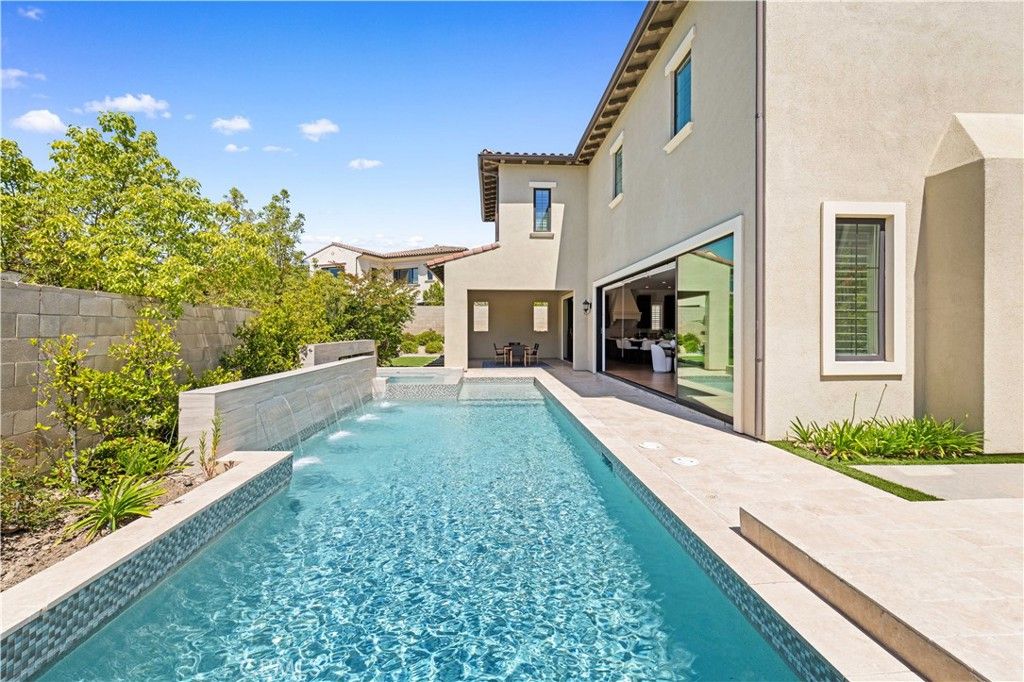 Image 73 of property listing at 84 Eider Run, Irvine, CA 92618