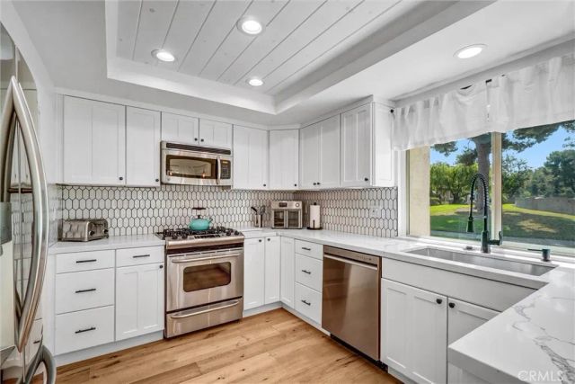26606 La Roda, Mission Viejo, CA 92691