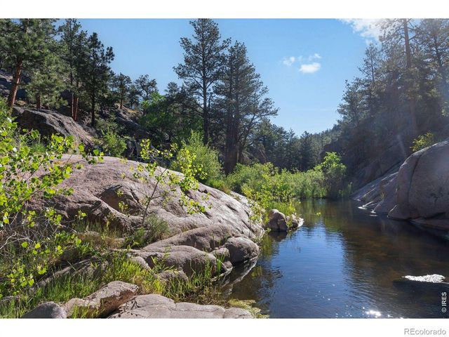 28 Ute Crossing Court, Lyons, CO 80540