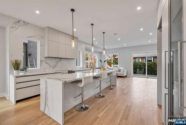 2451 E Camner Street 2451, Fort Lee, NJ 07024