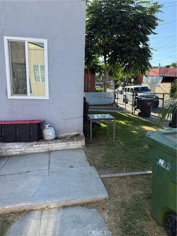 208 E Poplar, Compton, CA 90220