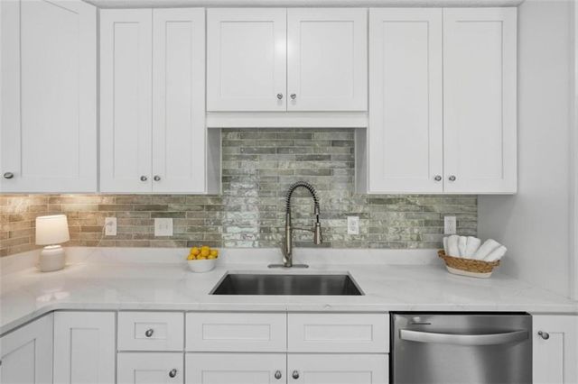 1921 E Bay Street E, Hoschton, GA 30548