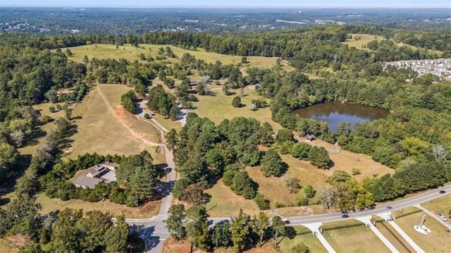 1921 E Bay Street E, Hoschton, GA 30548