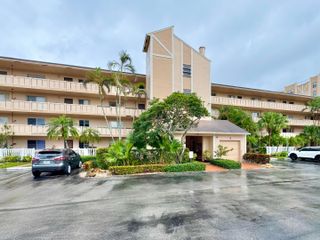 7006 Huntington Lane, Delray Beach, FL 33446