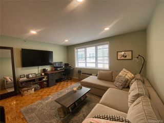 342 Westchester Avenue #26E, Port Chester, NY 10573