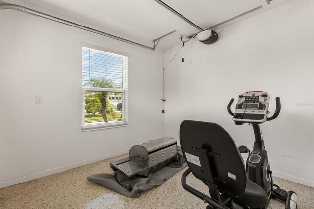 1930 RHETT ROAD, The Villages, FL 32163