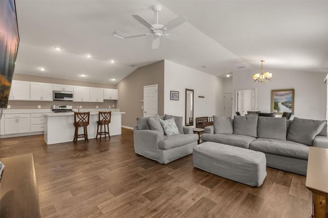 1930 RHETT ROAD, The Villages, FL 32163