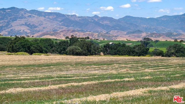 350 N Refugio Road, Santa Ynez, CA 93460