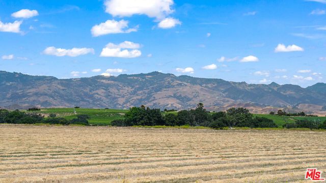 350 N Refugio Road, Santa Ynez, CA 93460