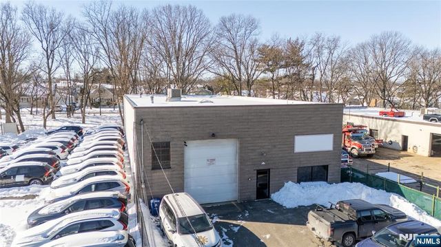 307 W Pleasantview Avenue, Hackensack, NJ 07601