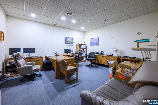 307 W Pleasantview Avenue, Hackensack, NJ 07601